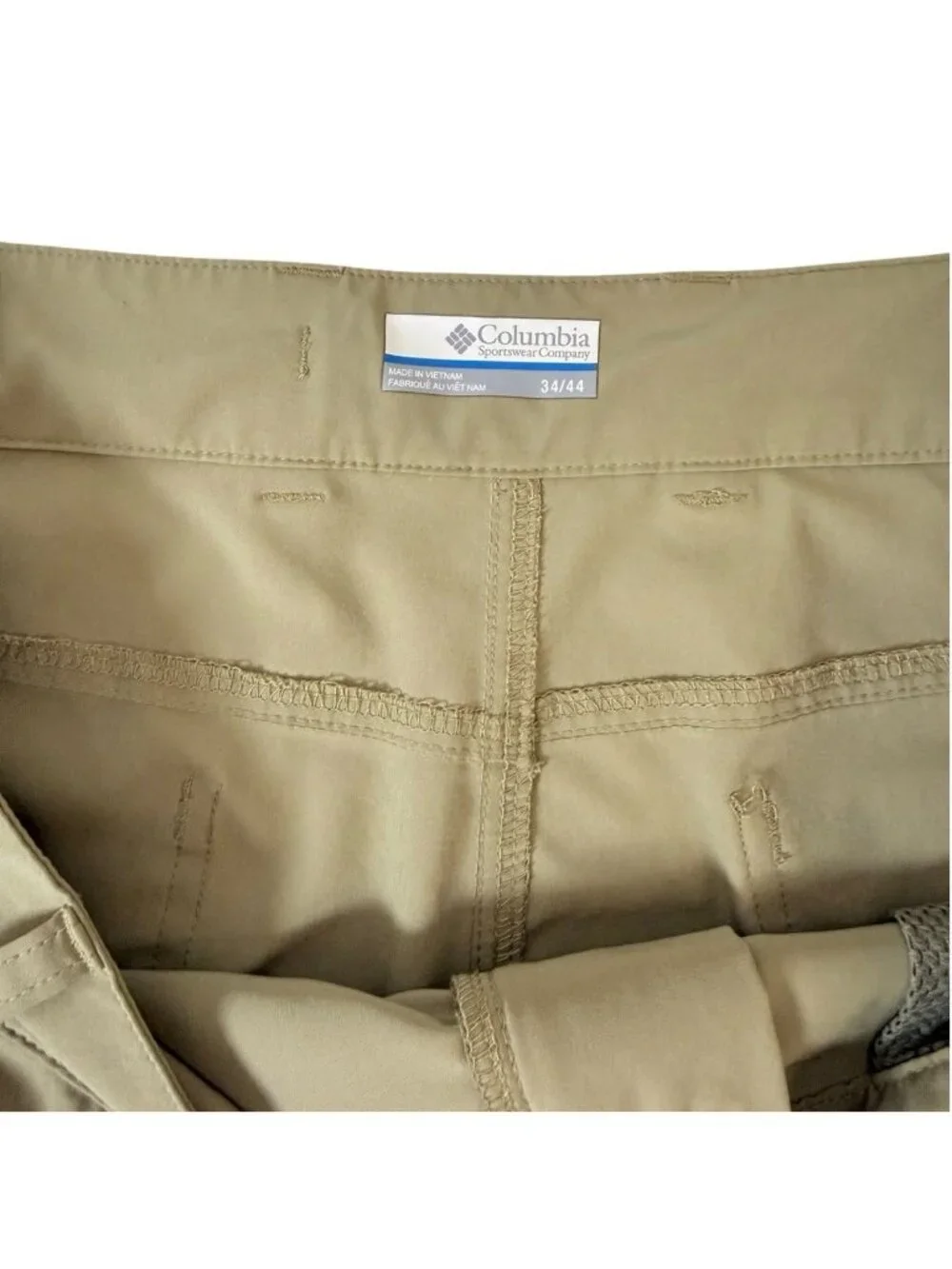 Columbia shorts khaki